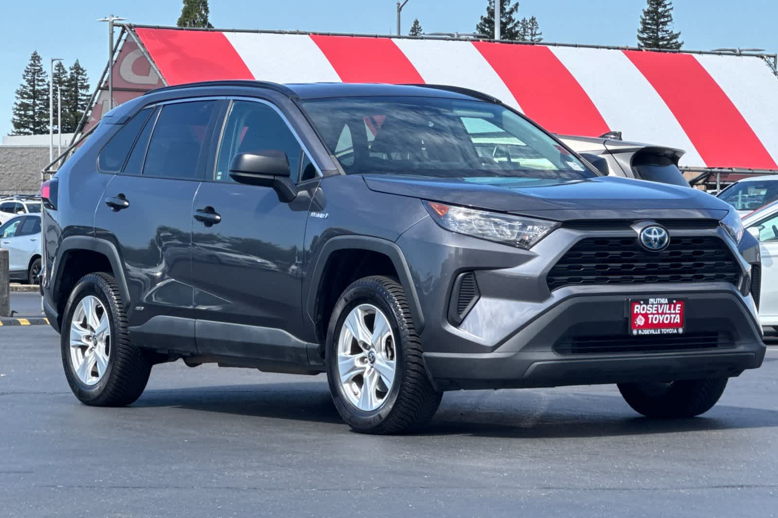 Thumbnail: 2021 Toyota RAV4 - 5