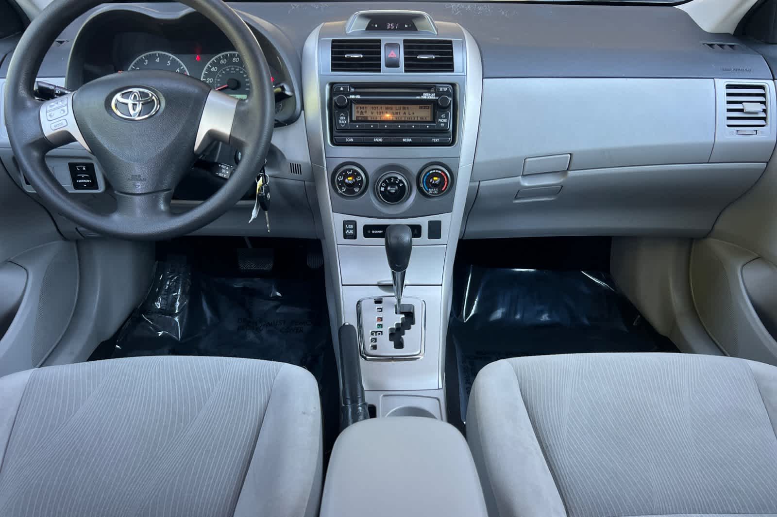 Thumbnail: 2012 Toyota Corolla - 3