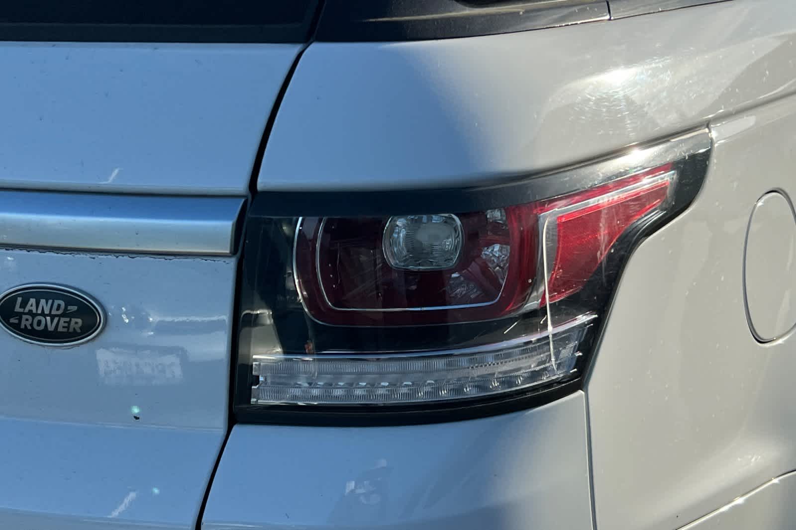 Thumbnail: 2017 Land Rover Range Rover Sport - 18