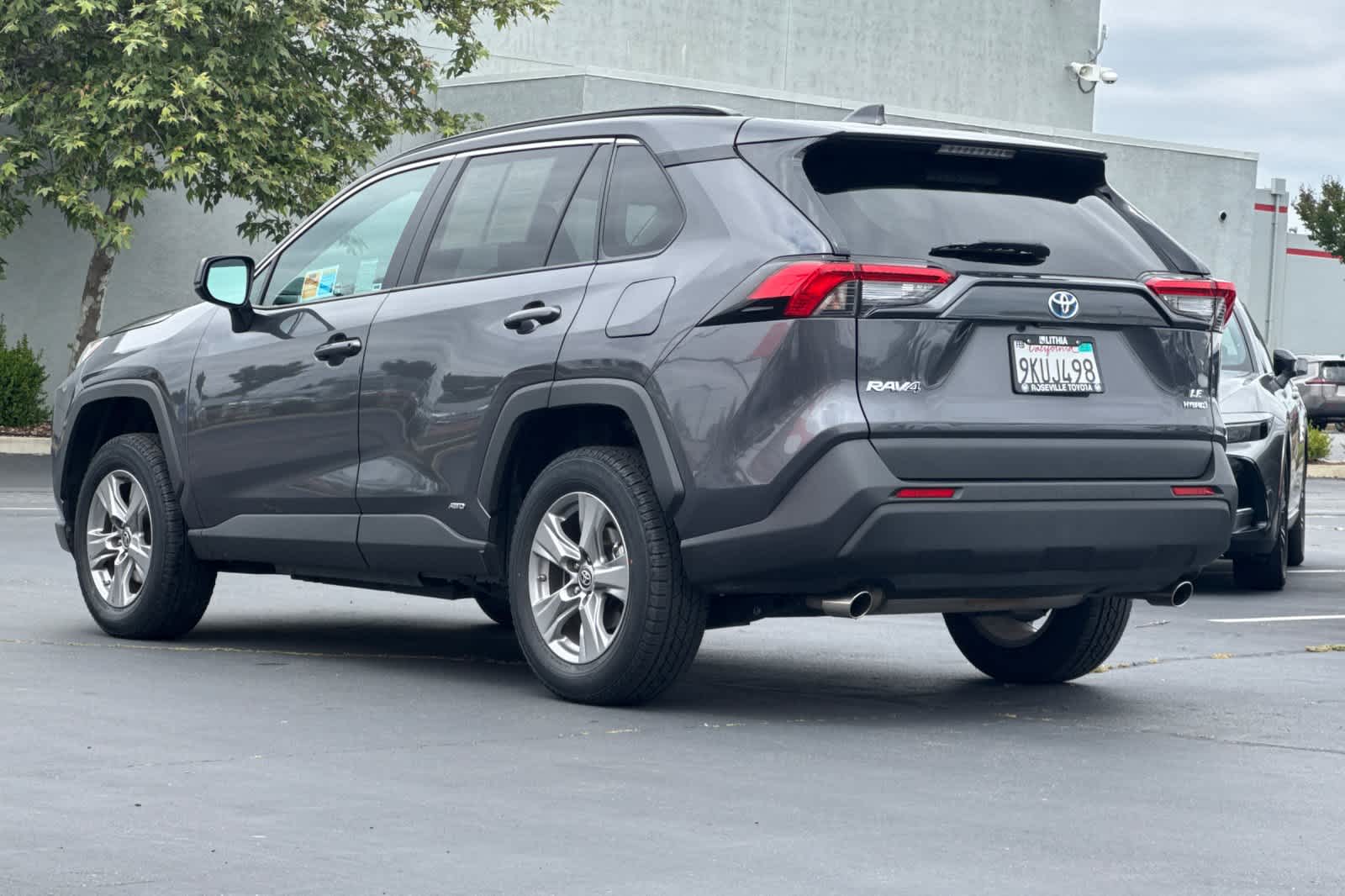 Thumbnail: 2024 Toyota RAV4 - 7