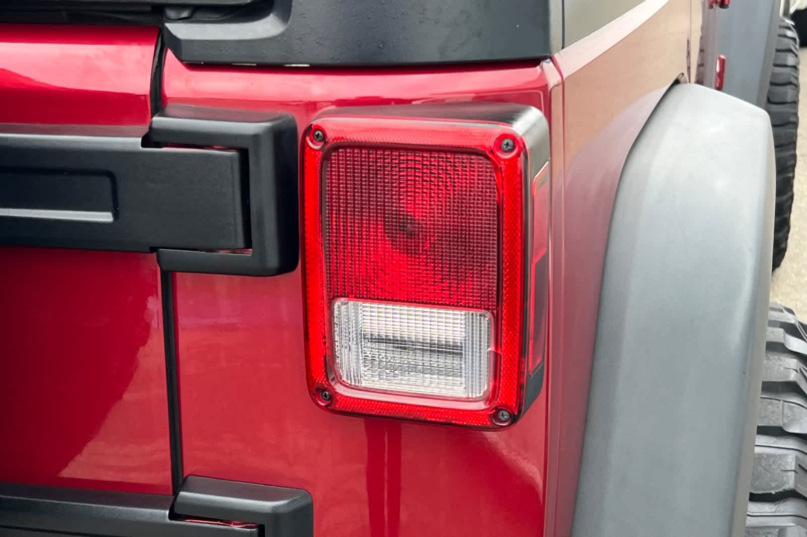 Thumbnail: 2013 Jeep Wrangler - 16