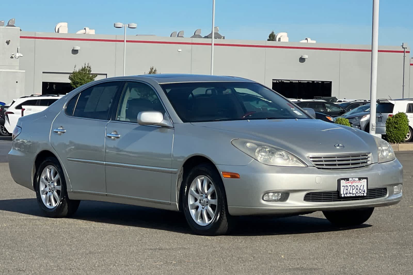 Thumbnail: 2004 Lexus ES - 5