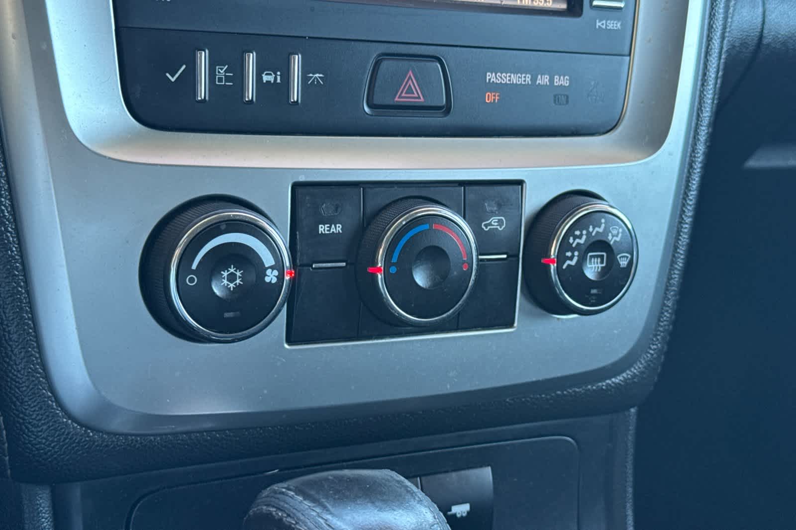 Thumbnail: 2014 GMC Acadia - 21