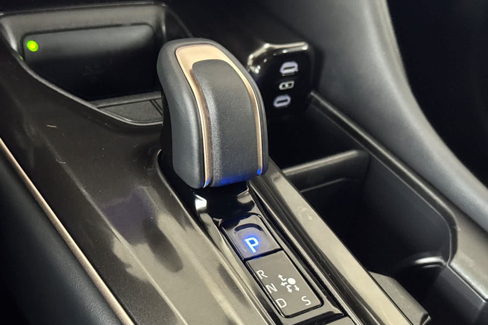 Thumbnail: 2025 Toyota Crown Signia - 24