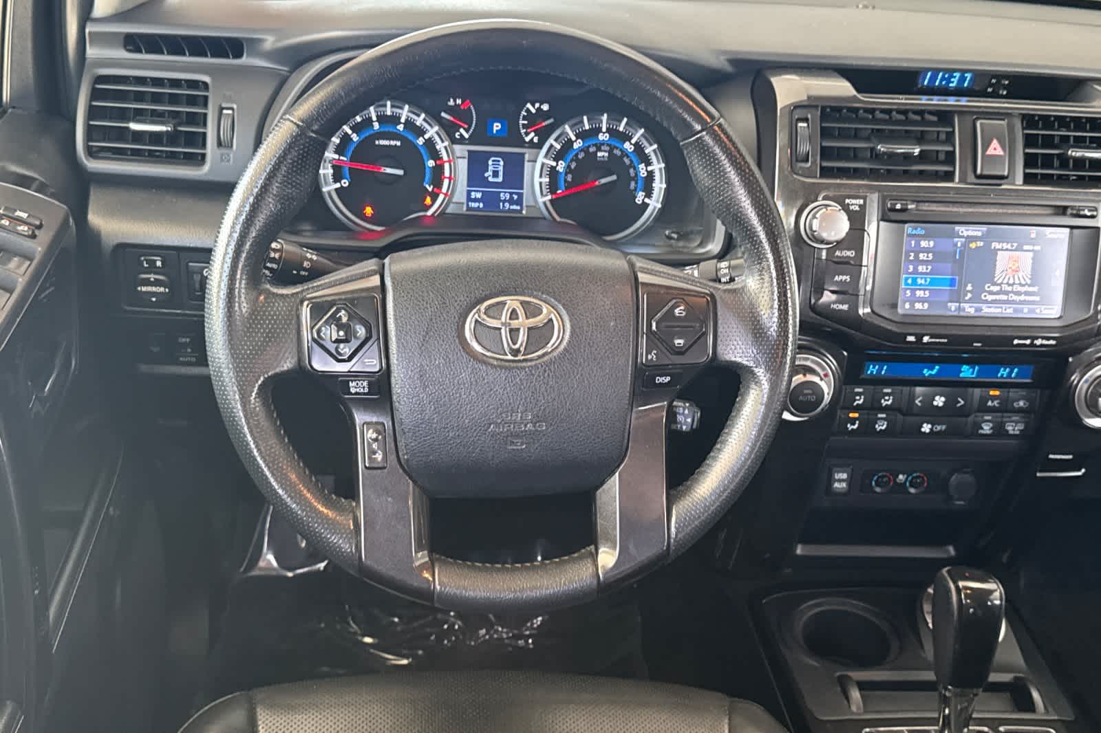 Thumbnail: 2019 Toyota 4Runner - 15