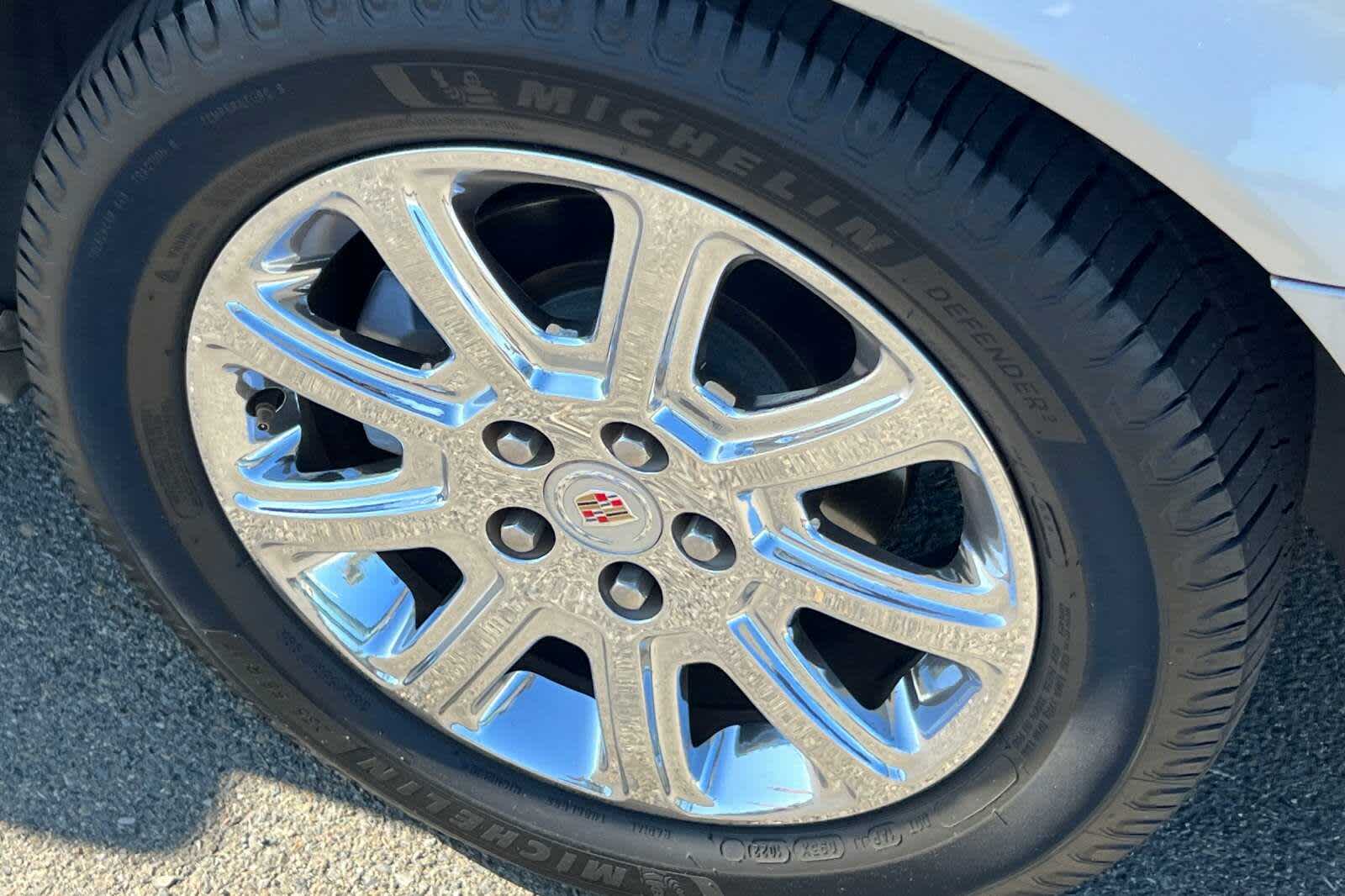 2009 Cadillac DTS  18