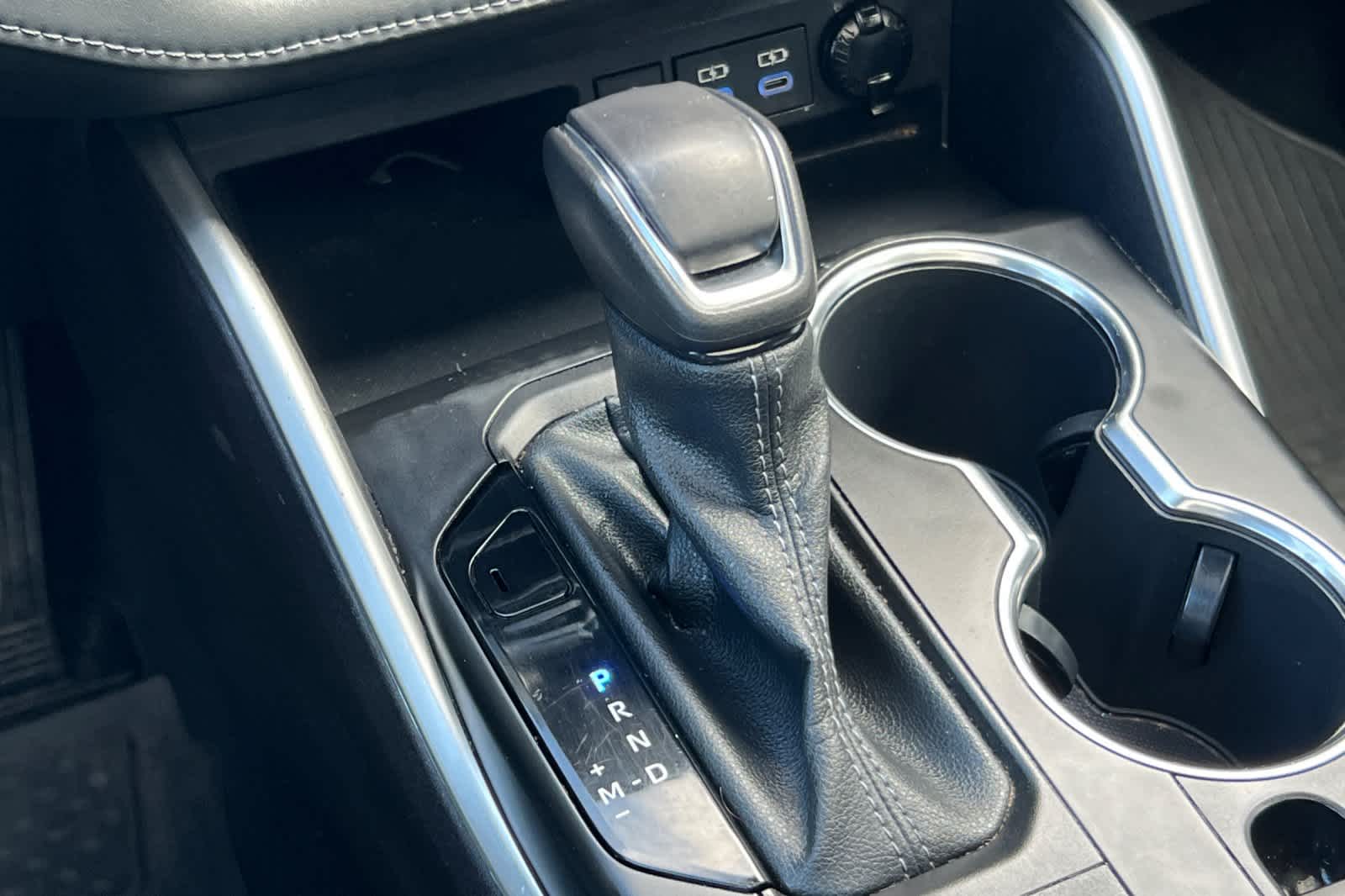 Thumbnail: 2022 Toyota Highlander - 25