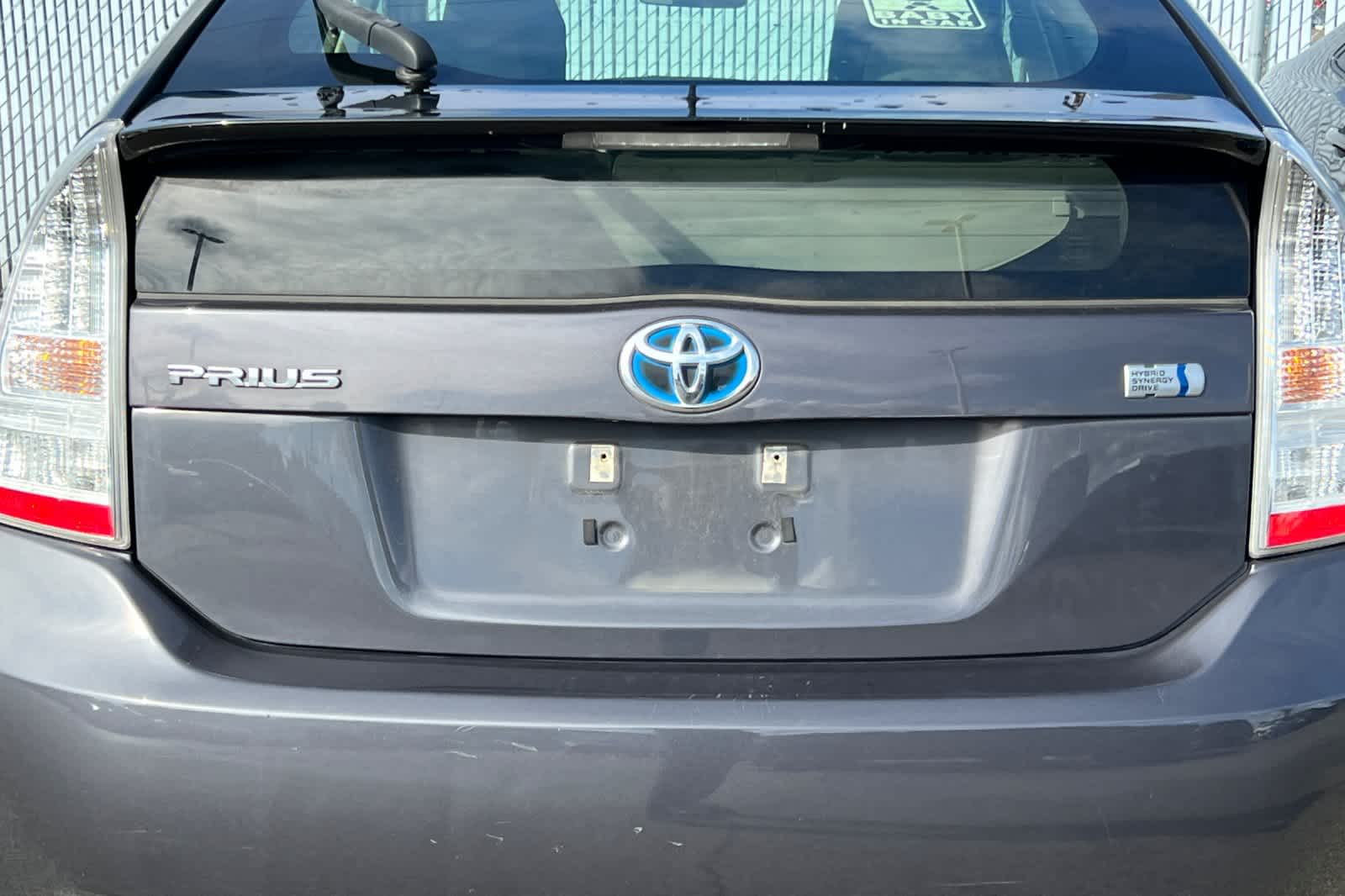 Thumbnail: 2011 Toyota Prius - 15