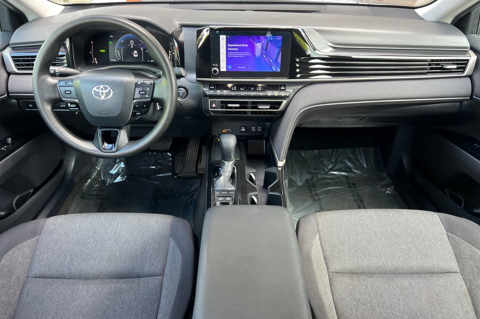 Thumbnail: 2025 Toyota Camry - 3