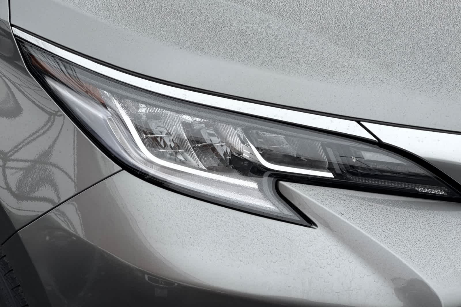 Thumbnail: 2026 Toyota Sienna - 31