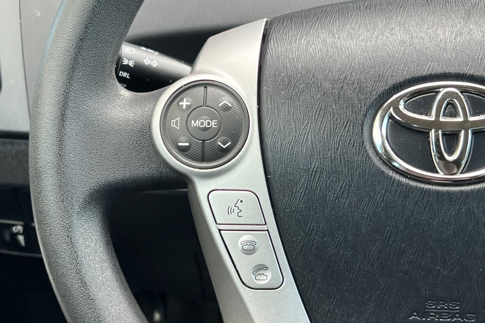 Thumbnail: 2015 Toyota Prius - 25