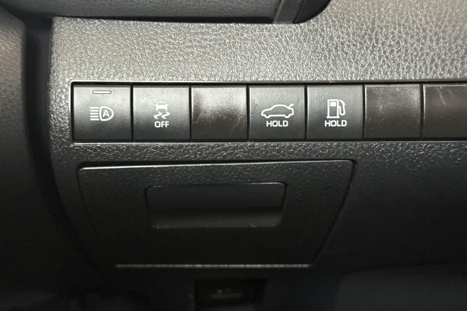 Thumbnail: 2024 Toyota Camry - 29