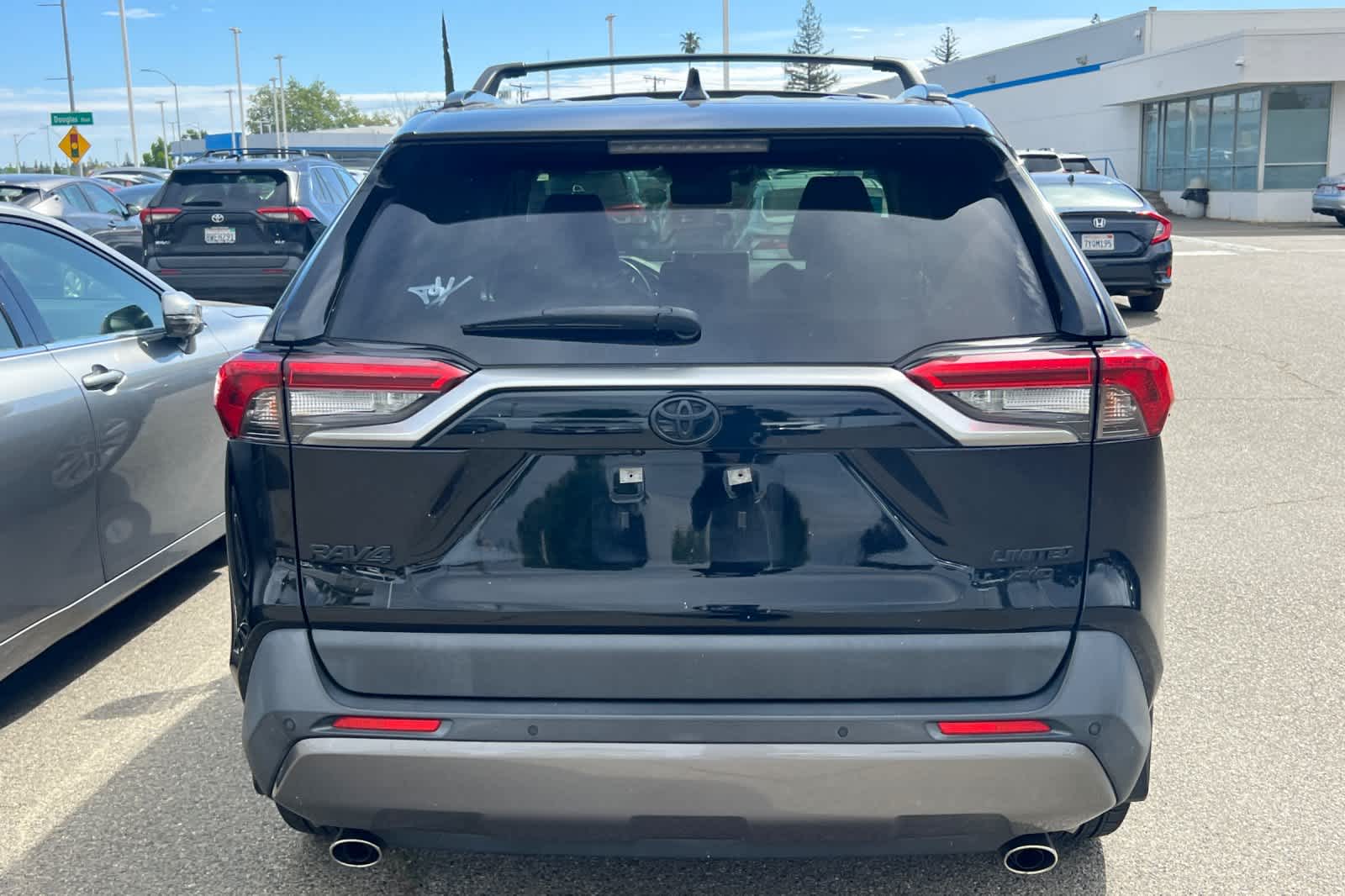 Thumbnail: 2019 Toyota RAV4 - 5