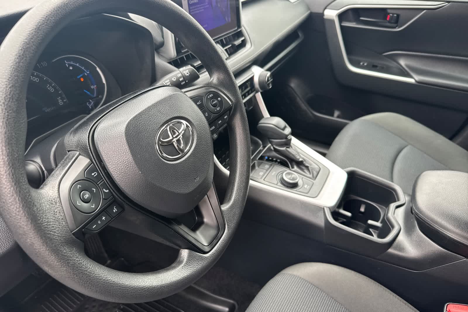 Thumbnail: 2024 Toyota RAV4 - 11