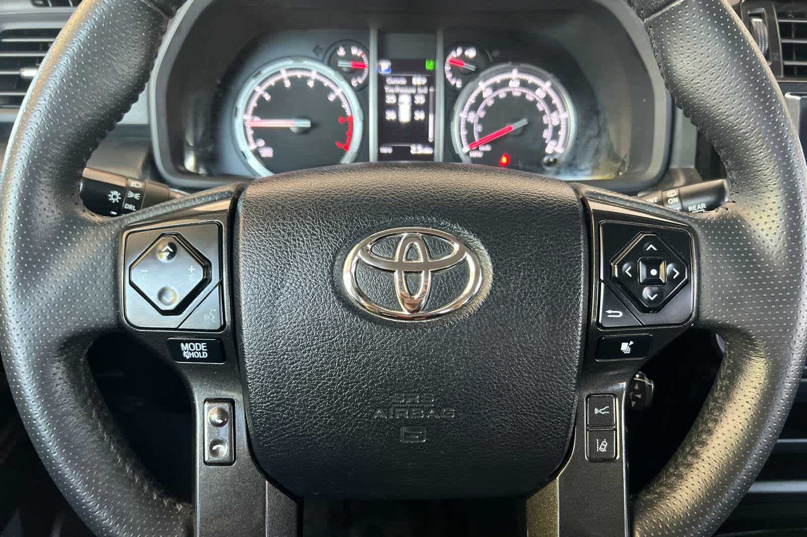 Thumbnail: 2024 Toyota 4Runner - 25