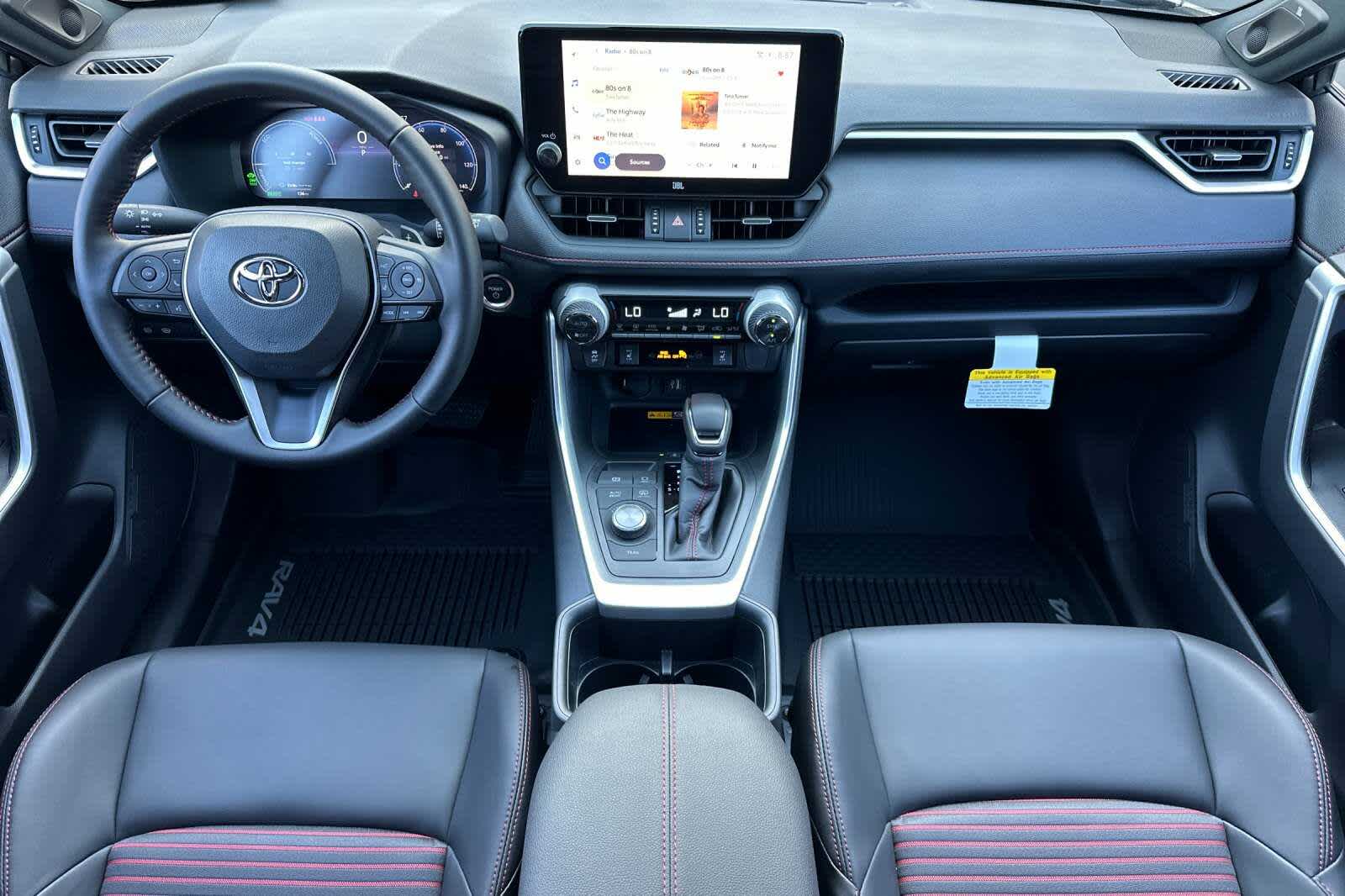 2025 Toyota RAV4 XSE 3