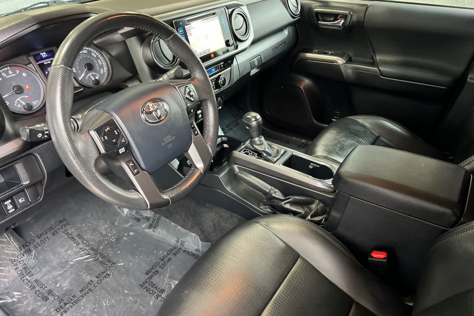 Thumbnail: 2019 Toyota Tacoma - 11