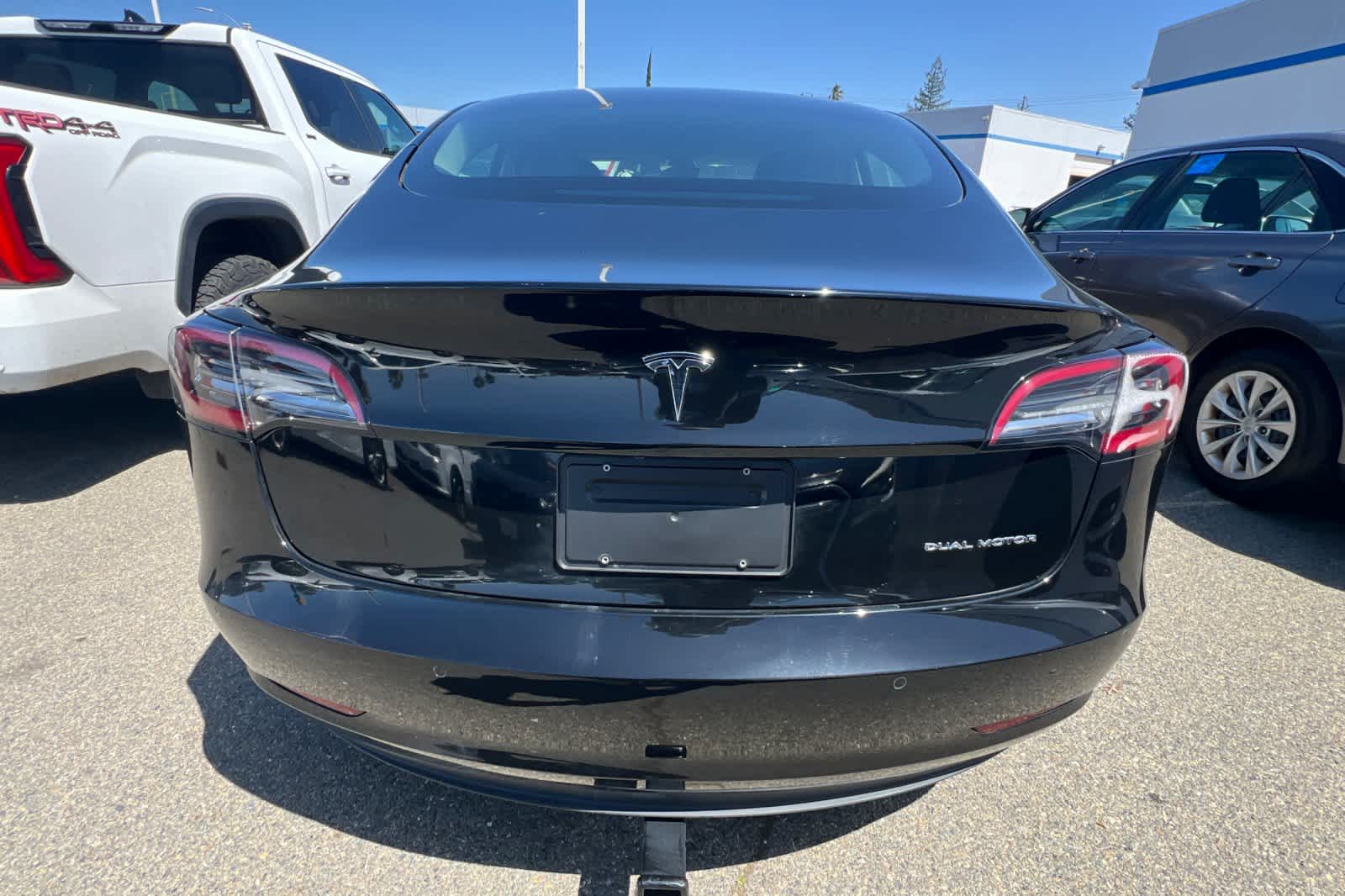 Thumbnail: 2021 Tesla Model 3 - 5