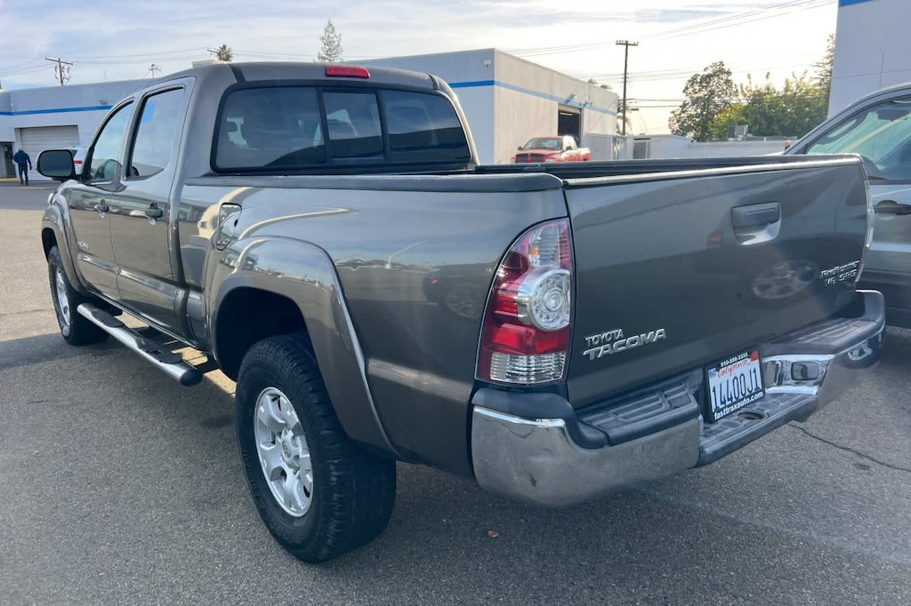 Used 2013 Toyota Tacoma PreRunner V6 Automatic Truck Double Cab