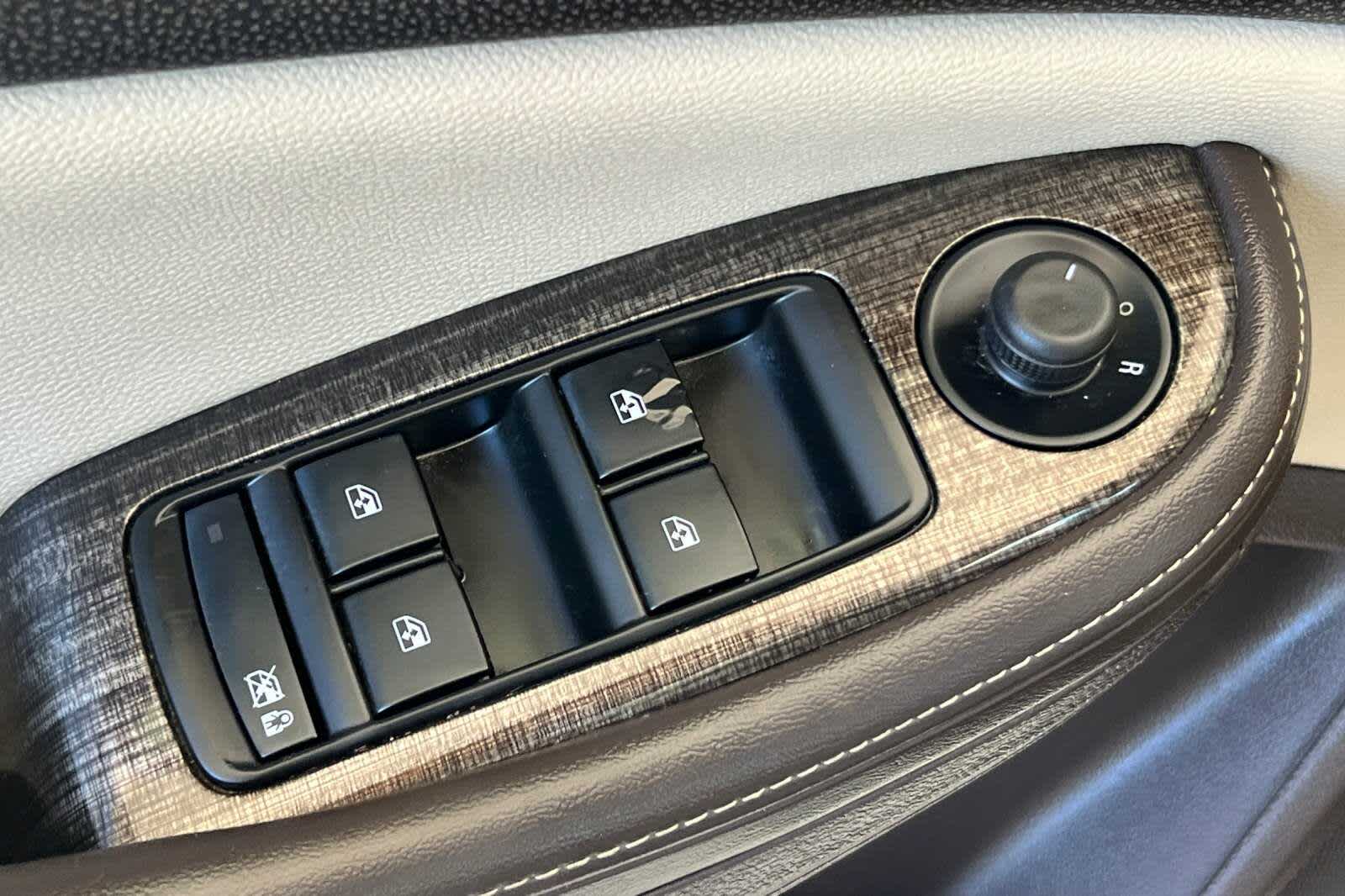 Thumbnail: 2014 Chevrolet Malibu - 13