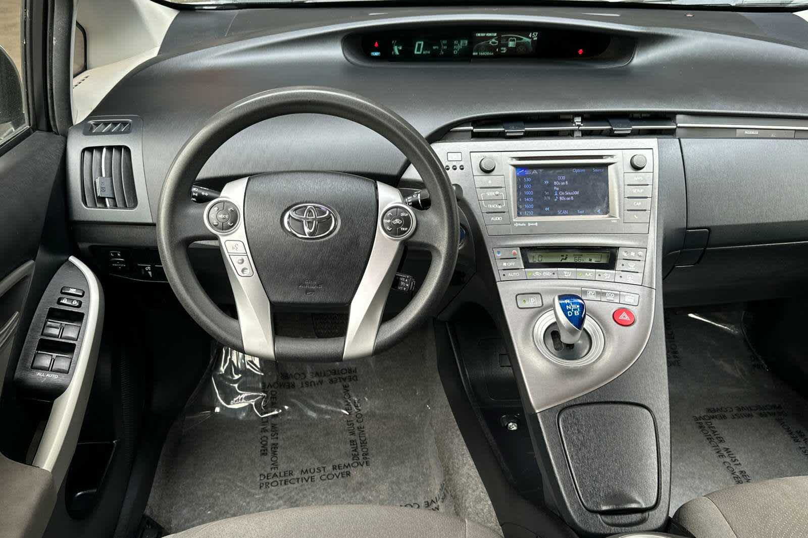 2012 Toyota Prius Three 14