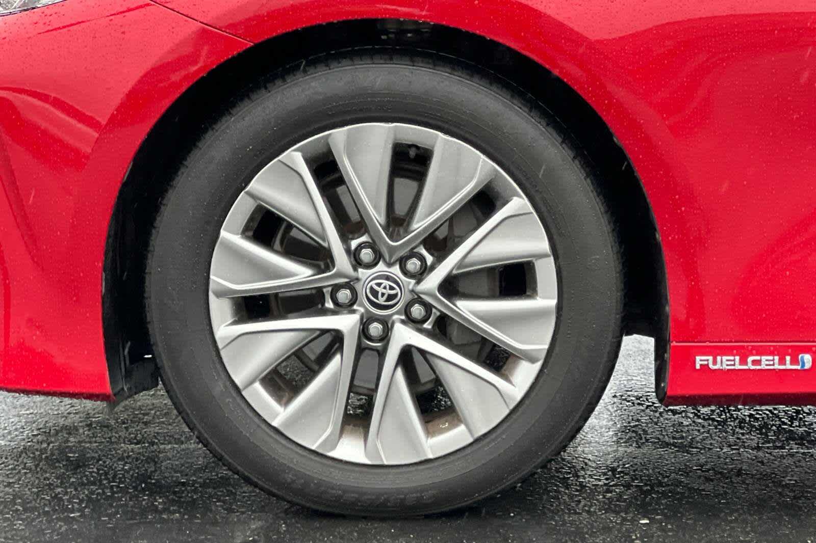 Thumbnail: 2021 Toyota Mirai - 27