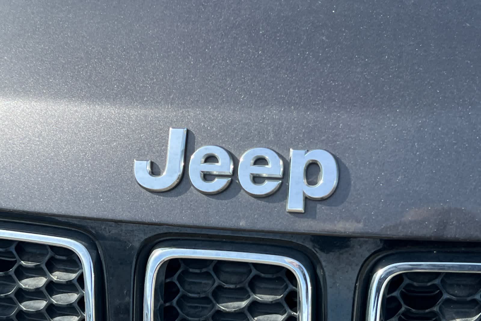 Thumbnail: 2018 Jeep Compass - 10