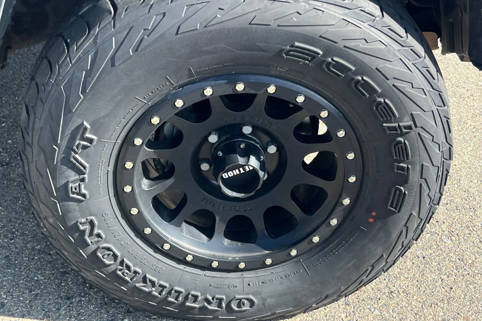 Thumbnail: 2019 Toyota Tacoma - 15