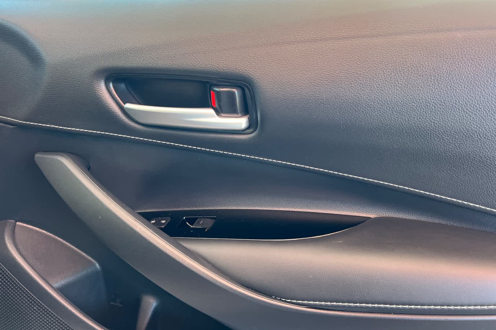Thumbnail: 2021 Toyota Corolla - 18