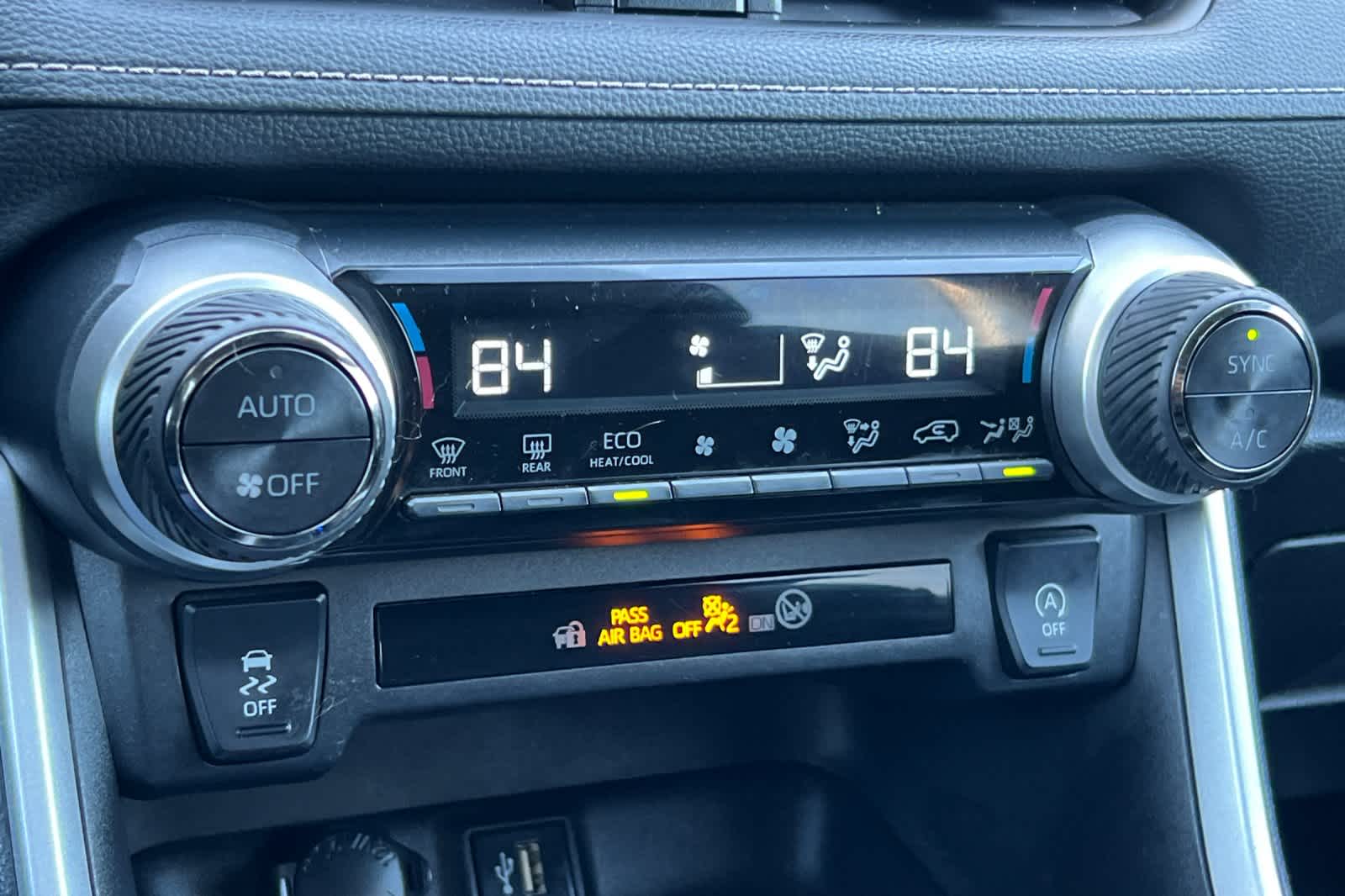 Thumbnail: 2024 Toyota RAV4 - 22