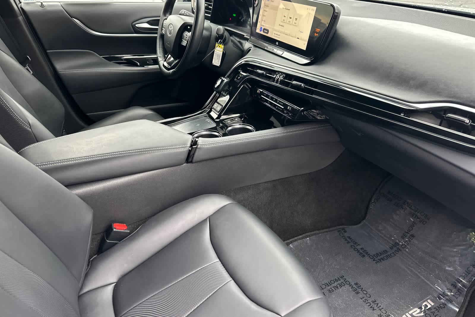 Thumbnail: 2023 Toyota Mirai - 16