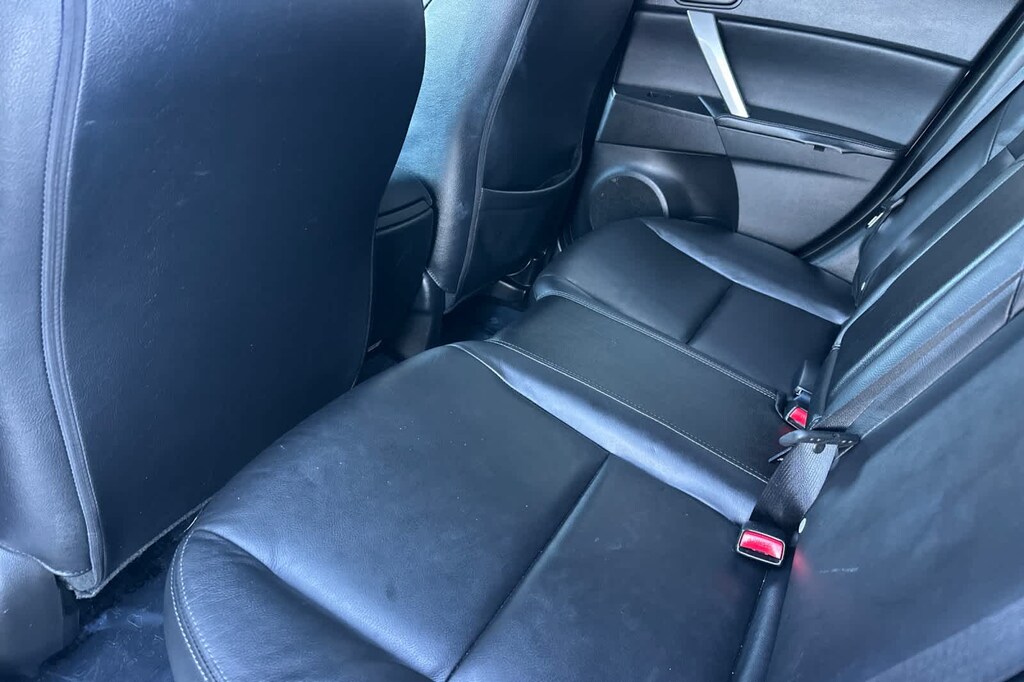 Used 2012 Mazda Mazda3 i Grand Touring Hatchback