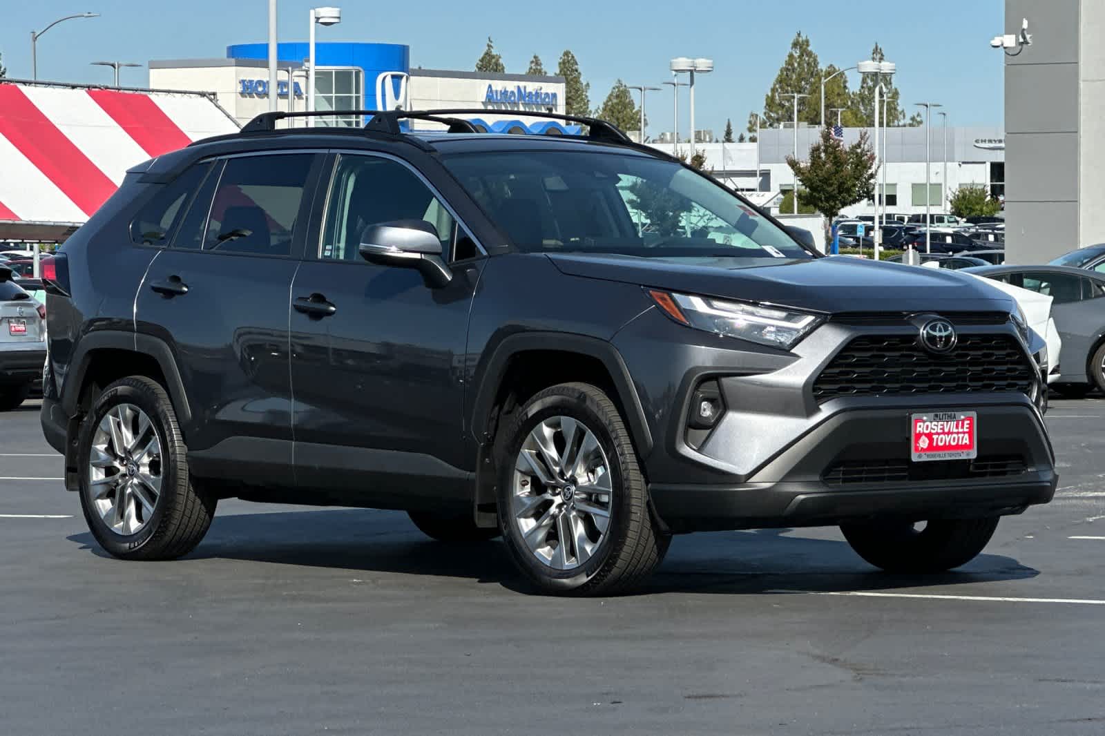 Thumbnail: 2024 Toyota RAV4 - 5