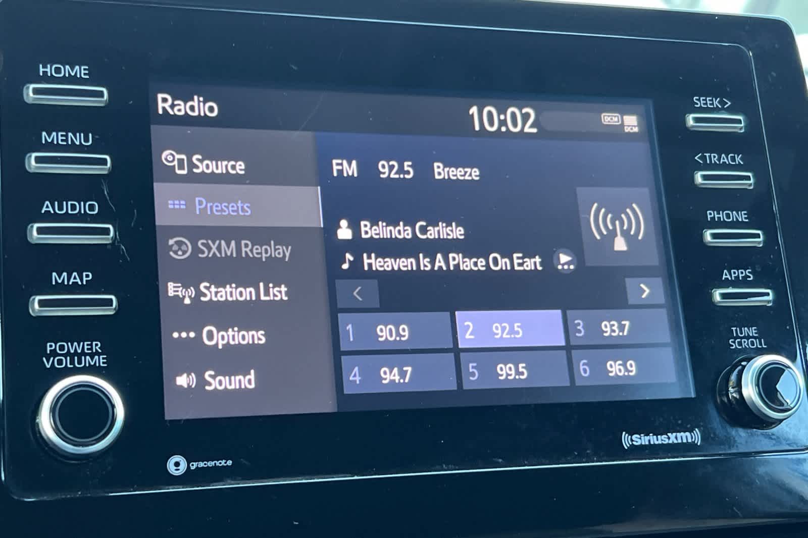 Thumbnail: 2022 Toyota Camry - 18