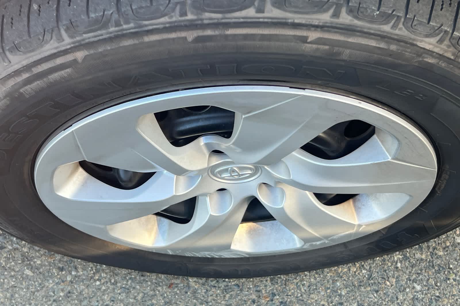 Thumbnail: 2024 Toyota RAV4 - 22