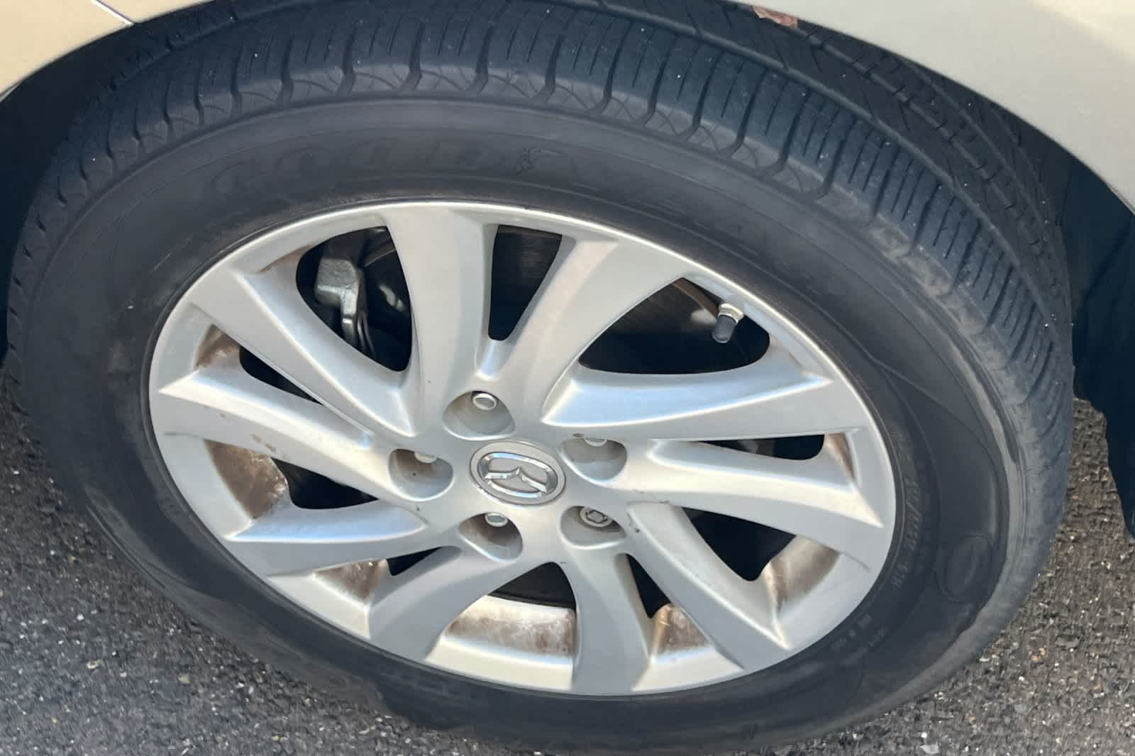 Thumbnail: 2012 Mazda Mazda3 - 22