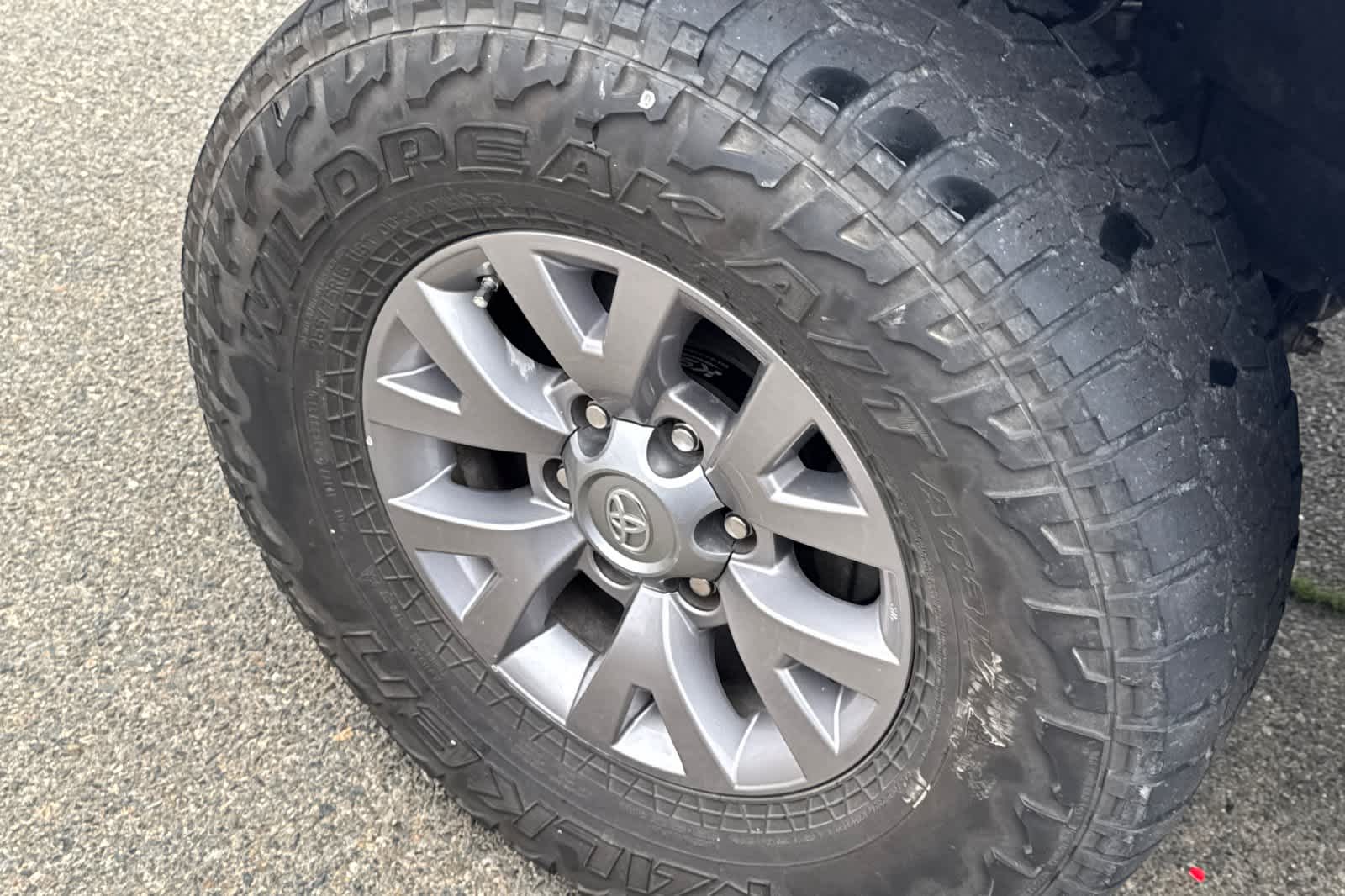 Thumbnail: 2017 Toyota Tacoma - 22