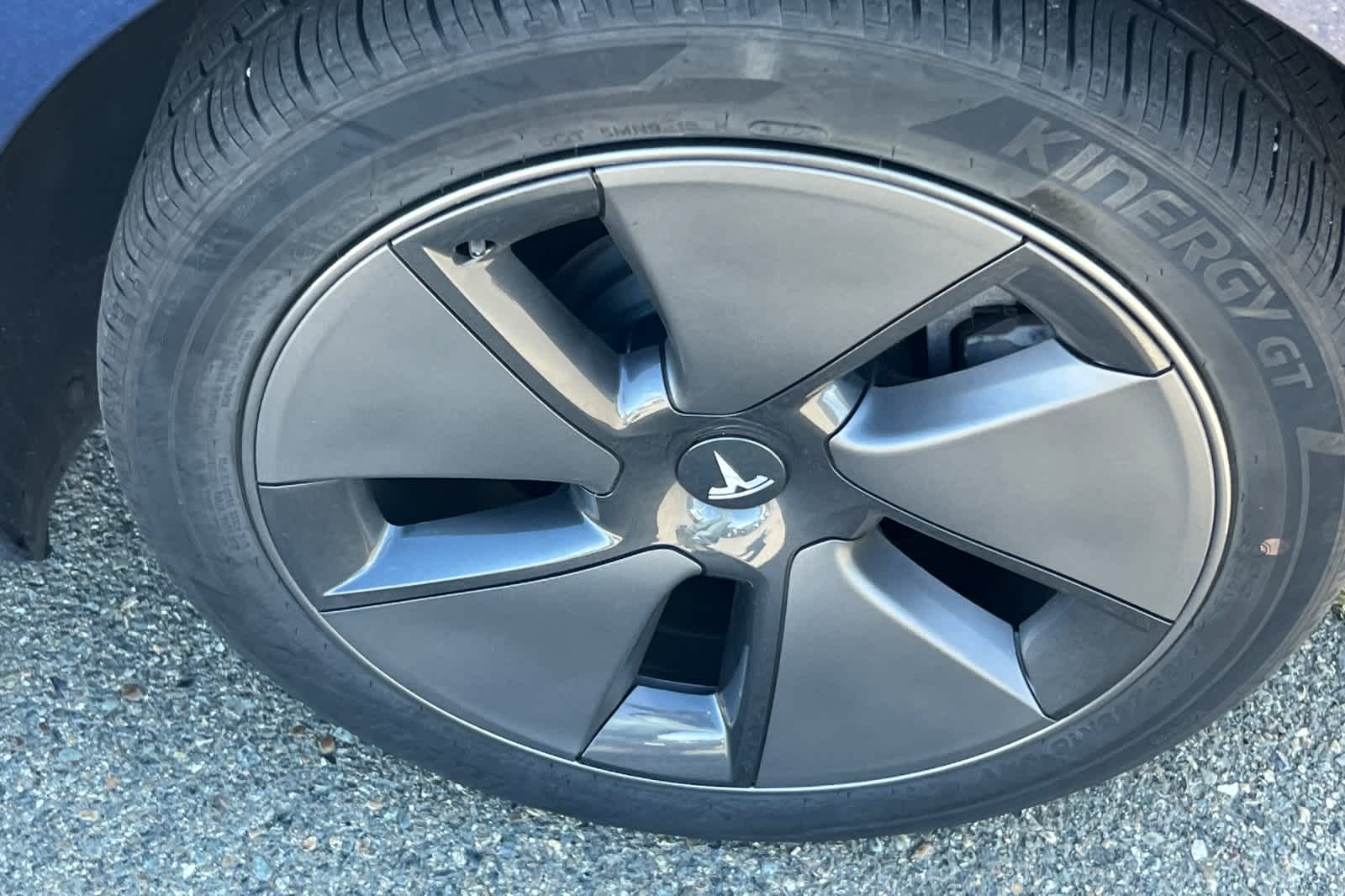 Thumbnail: 2023 Tesla Model 3 - 21