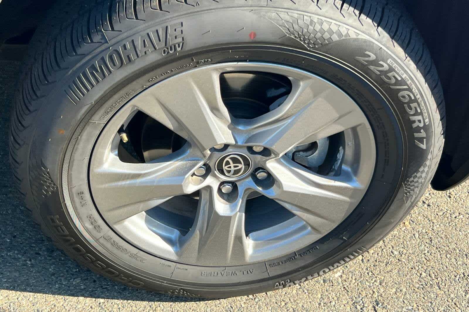 Thumbnail: 2022 Toyota RAV4 - 12