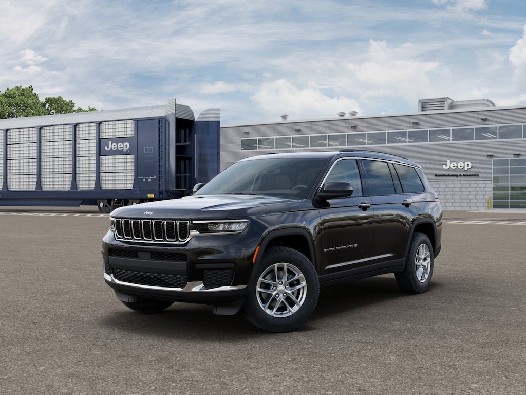 New 2025 Jeep Grand Cherokee L Laredo Sport Utility