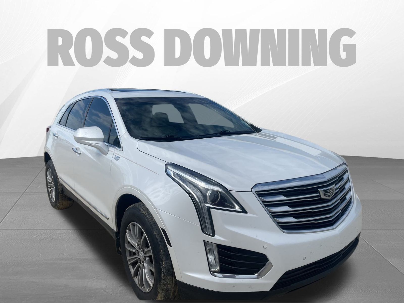 2017 Cadillac XT5 Luxury photo 3