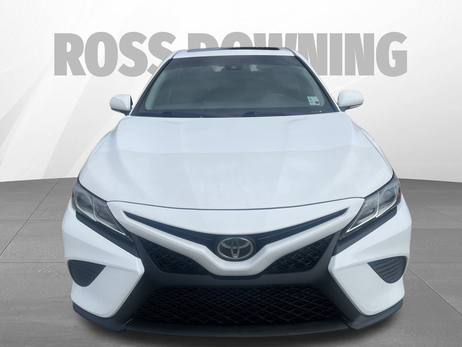 2018 Toyota Camry L photo 2