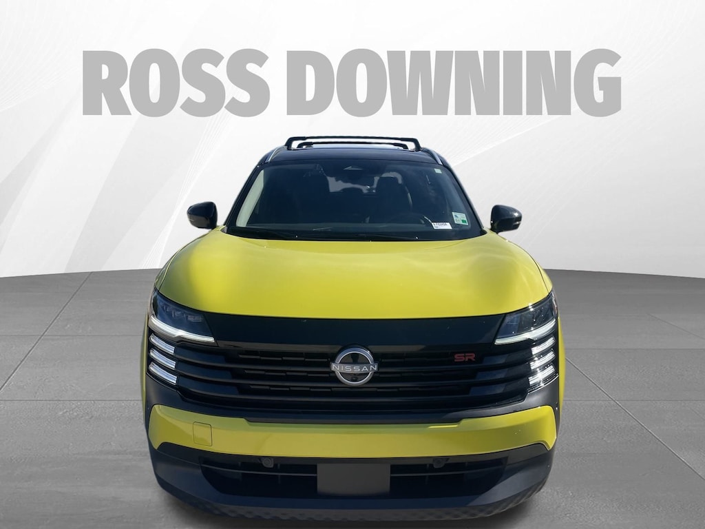 Used 2025 Nissan Kicks SR SUV