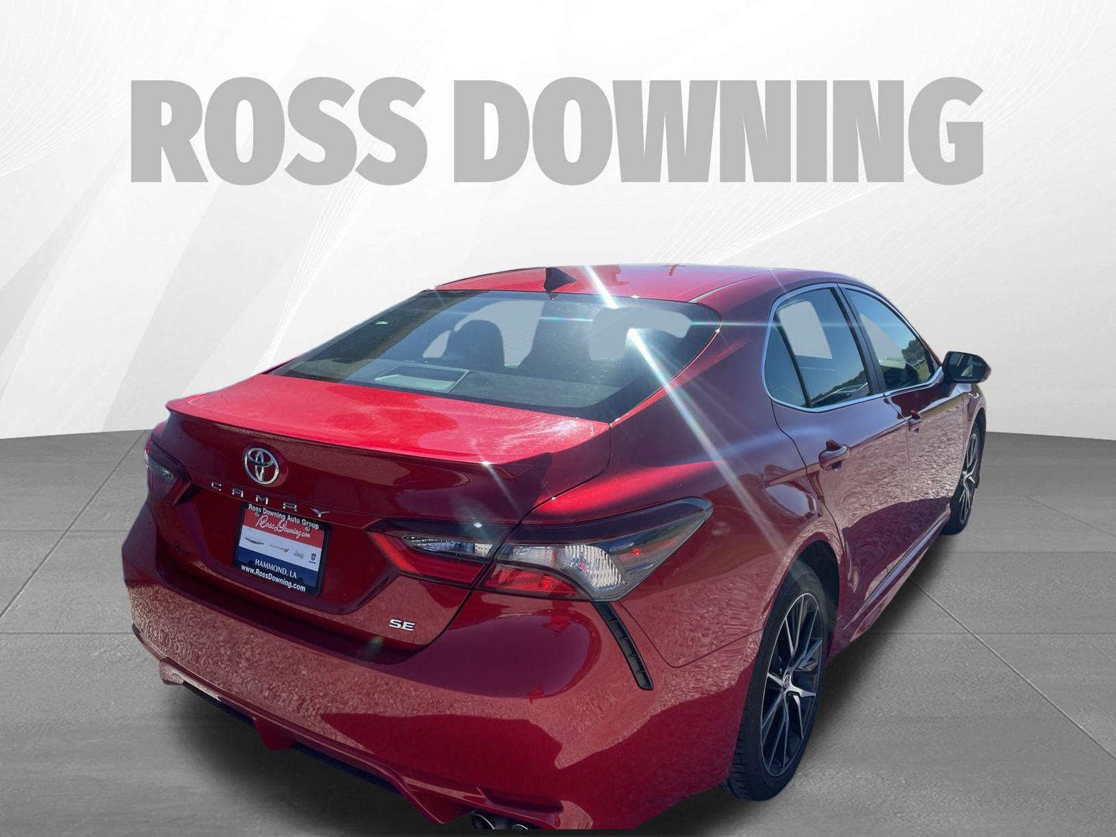 2023 Toyota Camry SE photo 4