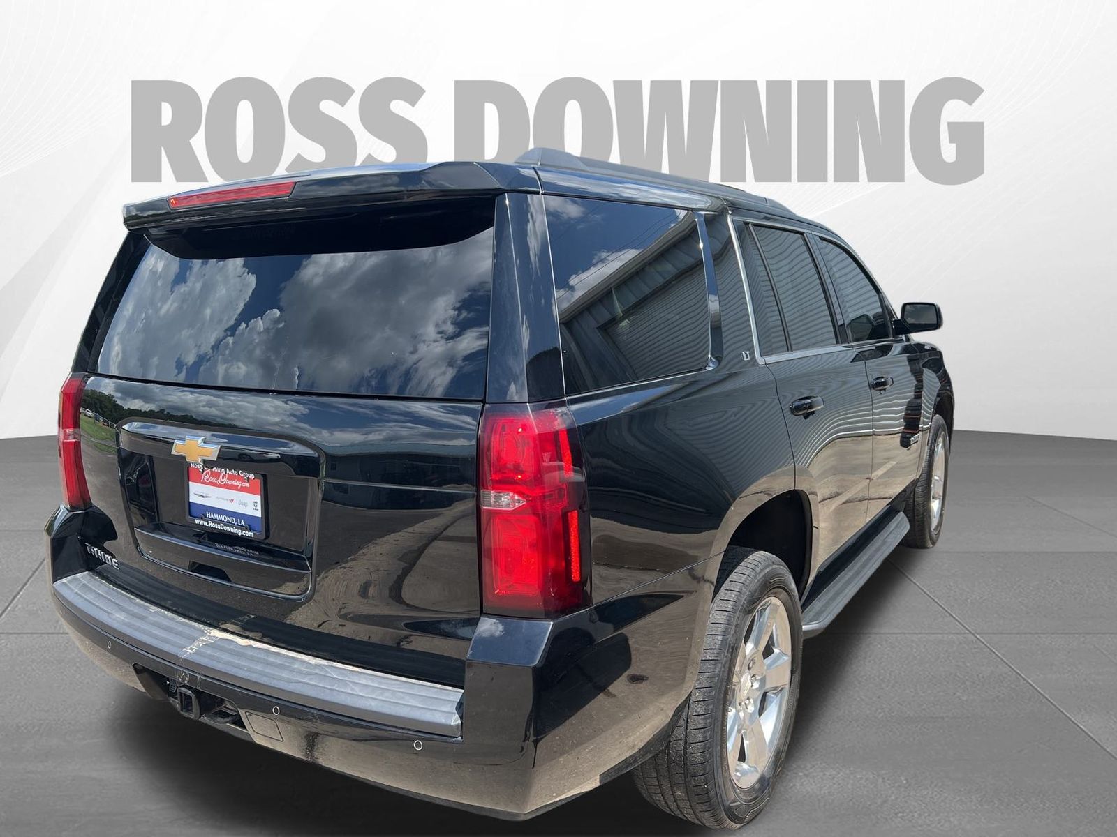 2018 Chevrolet Tahoe LT photo 4