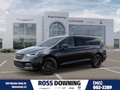 2026 Chrysler Pacifica Limited Passenger Van