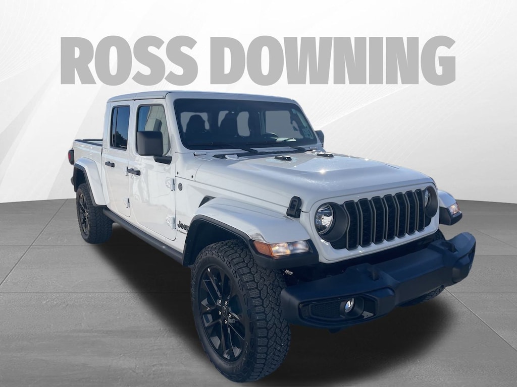 Used 2025 Jeep Gladiator Sport Truck Crew Cab