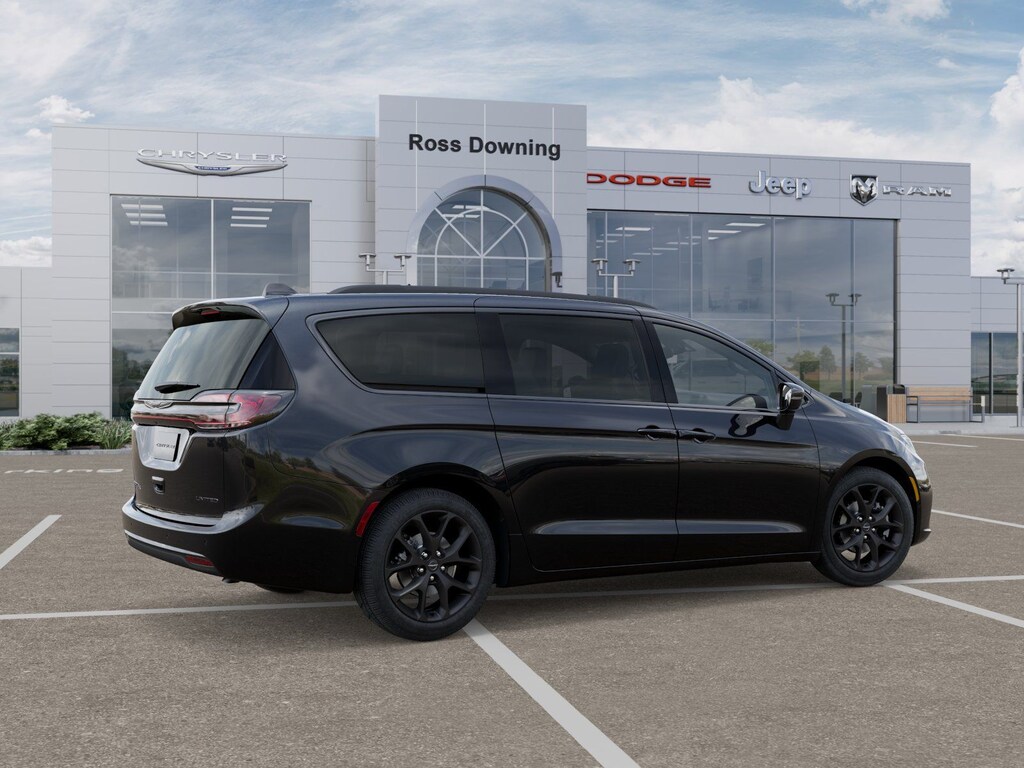 New 2026 Chrysler Pacifica Limited Passenger Van