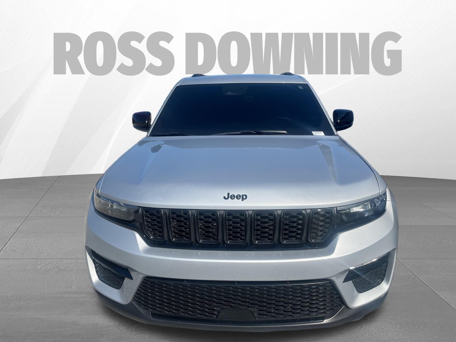 2025 Jeep Grand Cherokee Limited photo 2