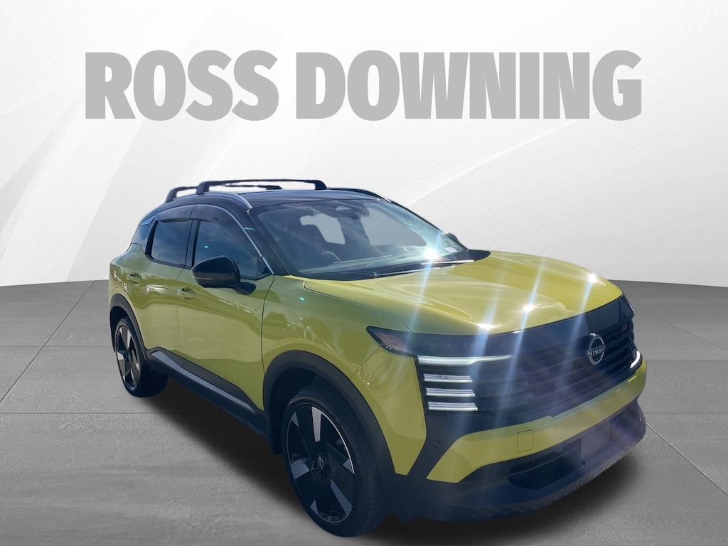 Used 2025 Nissan Kicks SR SUV